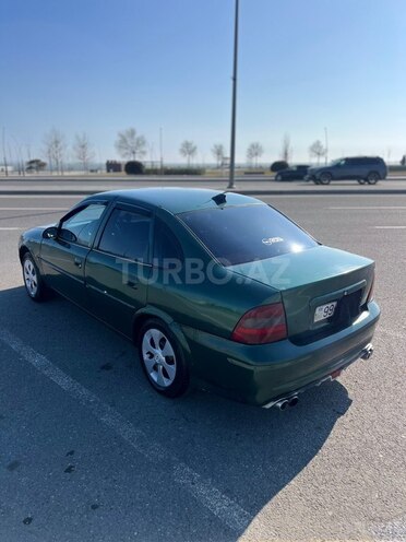 Opel Vectra 1996, 200,000 km - 1.6 l - Bakı