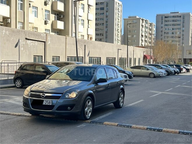 Opel Astra 2006, 460,000 km - 1.3 л - Bakı