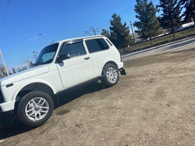 LADA (VAZ) Niva 2013, 201,000 km - 1.7 l - Saatlı
