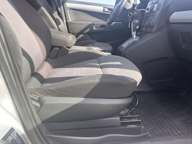 Opel Zafira 2006, 350,000 km - 1.9 л - Bakı