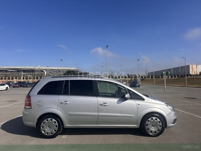 Opel Zafira 2006, 350,000 km - 1.9 л - Bakı