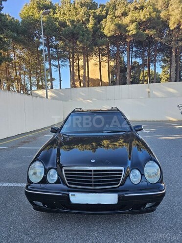 Mercedes E 270 2001, 560,000 km - 2.7 l - Sumqayıt
