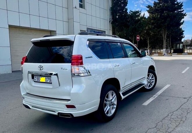 Toyota Land Cruiser Prado 2010, 118,000 km - 2.7 l - Bakı
