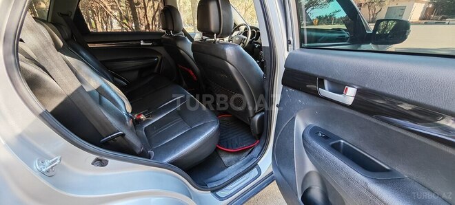 Kia Sorento 2009, 239,000 km - 2.0 l - Sumqayıt