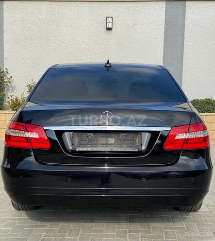 Mercedes E 220 2012, 285,000 km - 2.1 l - Bakı