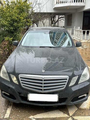 Mercedes E 220 2012, 285,000 km - 2.1 l - Bakı
