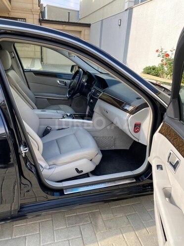 Mercedes E 220 2012, 285,000 km - 2.1 l - Bakı