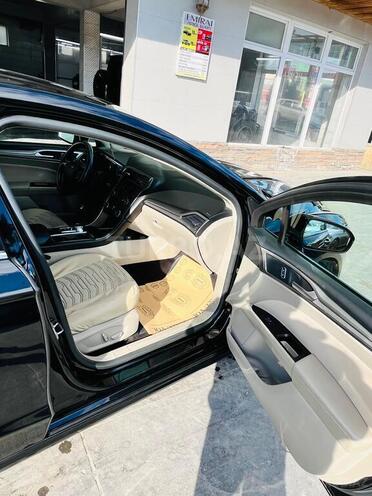 Ford Fusion (North America)-5