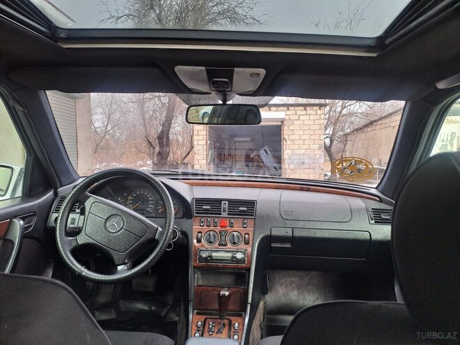 Mercedes C 180 1999, 420,000 km - 1.8 l - Beyləqan