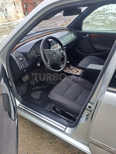 Mercedes C 180 1999, 420,000 km - 1.8 l - Beyləqan