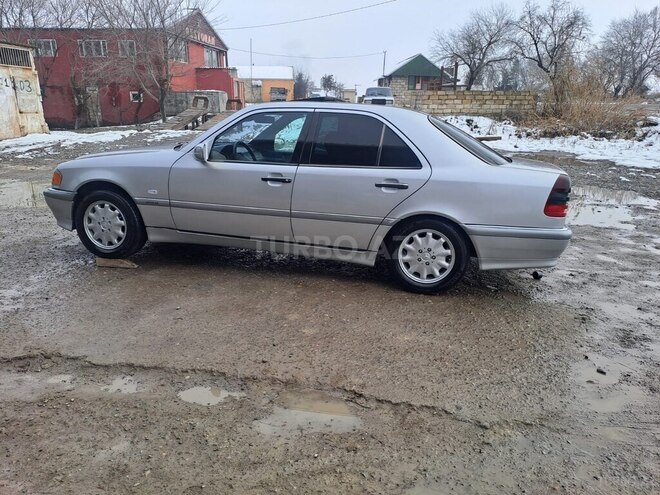 Mercedes C 180 1999, 420,000 km - 1.8 l - Beyləqan