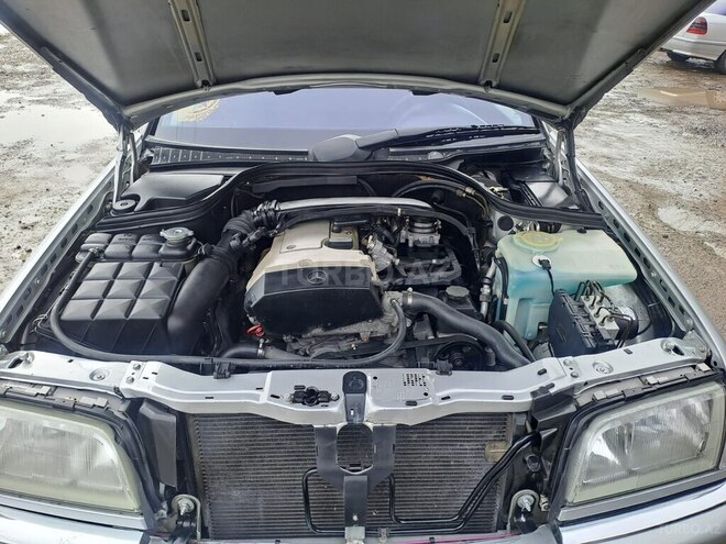 Mercedes C 180 1999, 420,000 km - 1.8 l - Beyləqan