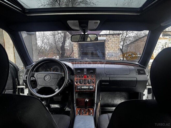 Mercedes C 180 1999, 420,000 km - 1.8 l - Beyləqan