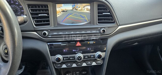 Hyundai Elantra 2019, 131,412 km - 2.0 l - Bakı