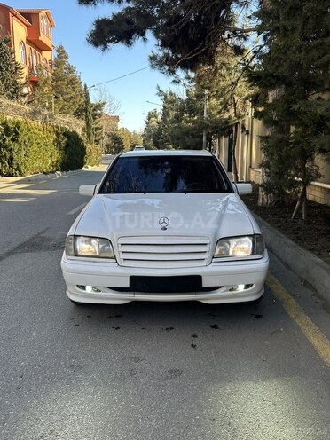 Mercedes C 200 1998, 380,000 km - 2.0 л - Bakı