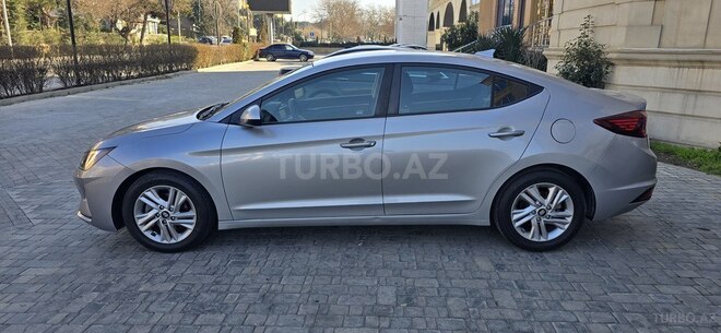 Hyundai Elantra 2019, 131,412 km - 2.0 l - Bakı