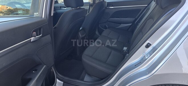 Hyundai Elantra 2019, 131,412 km - 2.0 l - Bakı