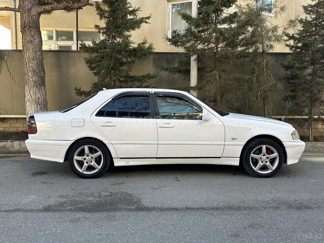 Mercedes C 200 1998, 380,000 km - 2.0 л - Bakı