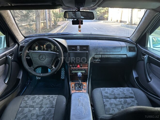 Mercedes C 200 1998, 380,000 km - 2.0 л - Bakı