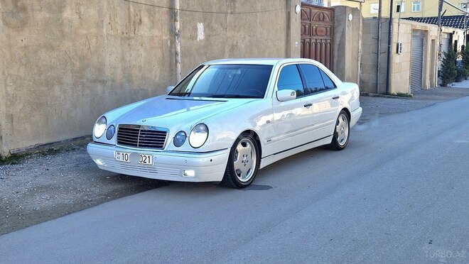 Mercedes E 430 1998, 300,001 km - 4.3 l - Xırdalan