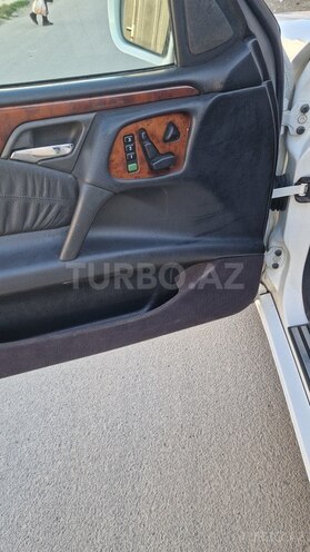 Mercedes E 430 1998, 300,001 km - 4.3 l - Xırdalan