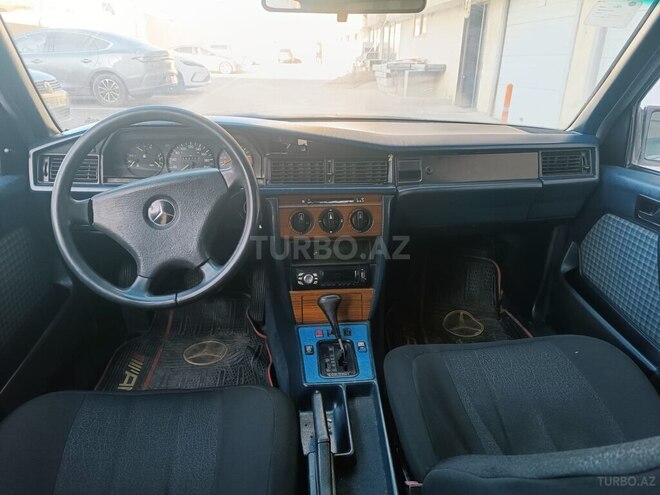 Mercedes 190 1992, 325,000 km - 2.0 l - Bakı
