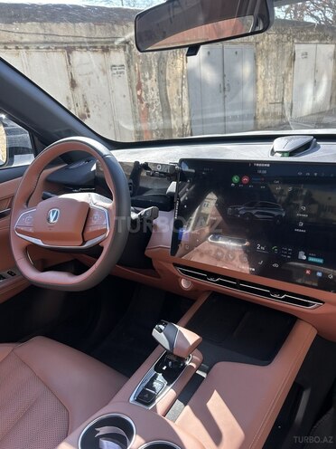 Changan  2025, 9,300 km - 1.5 l - Bakı