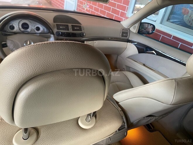 Mercedes E 240 2004, 157,770 km - 2.6 l - Masallı