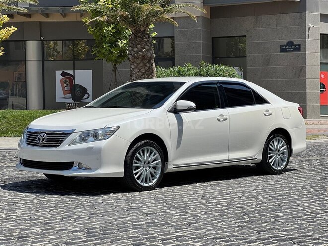 Toyota Camry 2014, 240,000 km - 2.5 l - Bakı