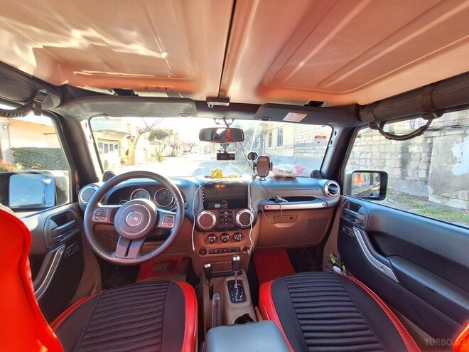 Jeep Wrangler 2013, 58,000 km - 3.6 l - Gəncə