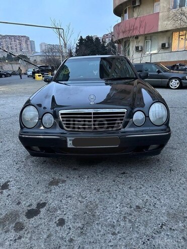Mercedes E 270 2000, 550,000 km - 2.7 l - Bakı