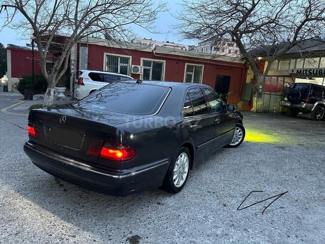Mercedes E 270 2000, 550,000 km - 2.7 l - Bakı
