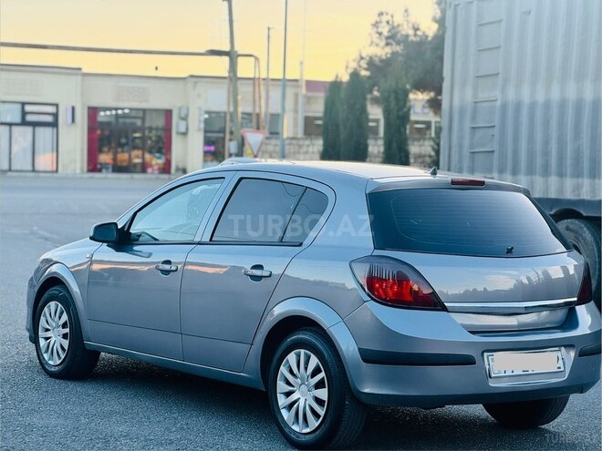 Opel Astra 2005, 250,000 km - 1.4 l - Bakı