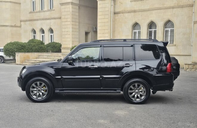 Mitsubishi Pajero 2007, 278,500 km - 3.0 l - Bakı