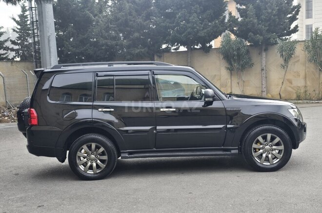 Mitsubishi Pajero 2007, 278,500 km - 3.0 l - Bakı
