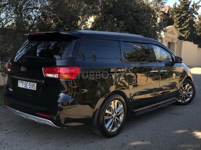 Kia Carnival 2015, 260,000 km - 2.2 l - Bakı