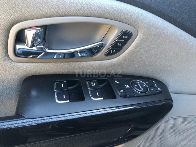 Kia Carnival 2015, 260,000 km - 2.2 l - Bakı