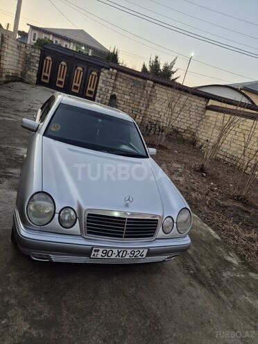 Mercedes E 230 1997, 386,000 km - 2.3 l - Masallı