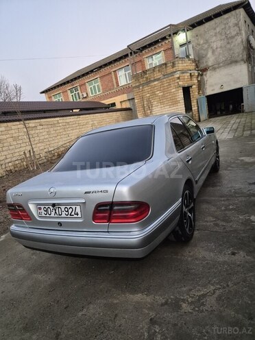 Mercedes E 230 1997, 386,000 km - 2.3 l - Masallı
