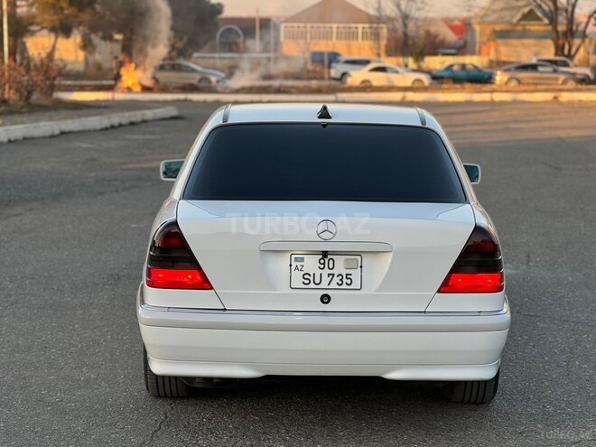 Mercedes C 240 1999, 286,000 km - 2.4 l - Şəmkir