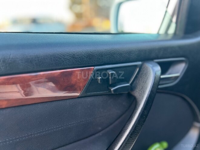 Mercedes C 240 1999, 286,000 km - 2.4 l - Şəmkir