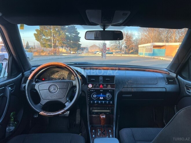 Mercedes C 240 1999, 286,000 km - 2.4 l - Şəmkir
