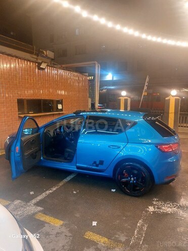 SEAT Leon-12