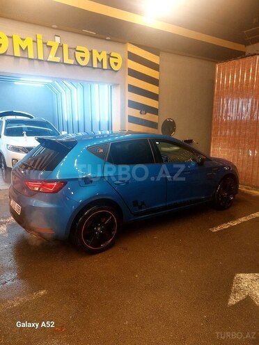 SEAT Leon-11