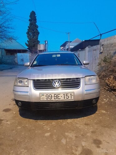 Volkswagen Passat 2001, 215,000 km - 1.8 l - Gəncə