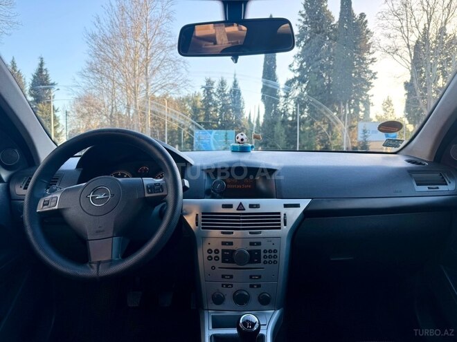 Opel Astra 2009, 253,000 km - 1.4 l - Mingəçevir