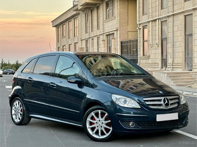 Mercedes B 170 2006, 181,000 km - 1.7 l - Sumqayıt