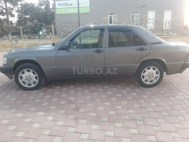 Mercedes 190 1991, 299,969 km - 1.8 l - Şirvan