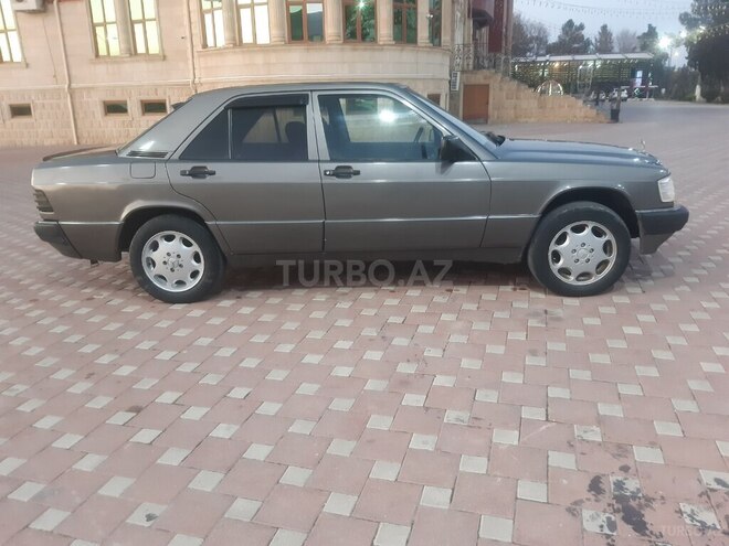 Mercedes 190 1991, 299,969 km - 1.8 l - Şirvan