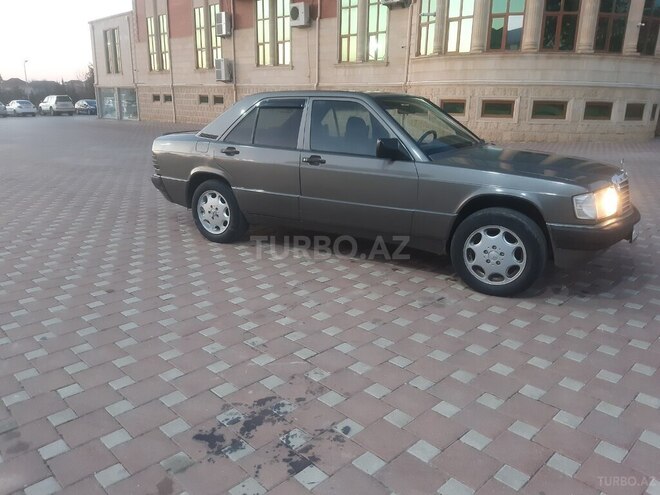 Mercedes 190 1991, 299,969 km - 1.8 l - Şirvan
